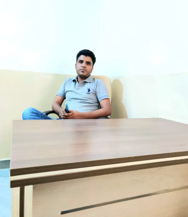 Dr. Surender Singh, physiotherapist in Sushant Lok