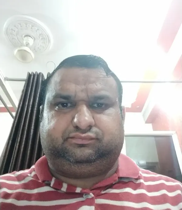 Dr. Yogesh Parashar, physiotherapist in Faridabad