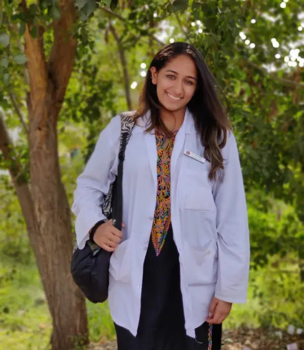 Dr. Zoya Khatri, Physiotherapist · BPT
