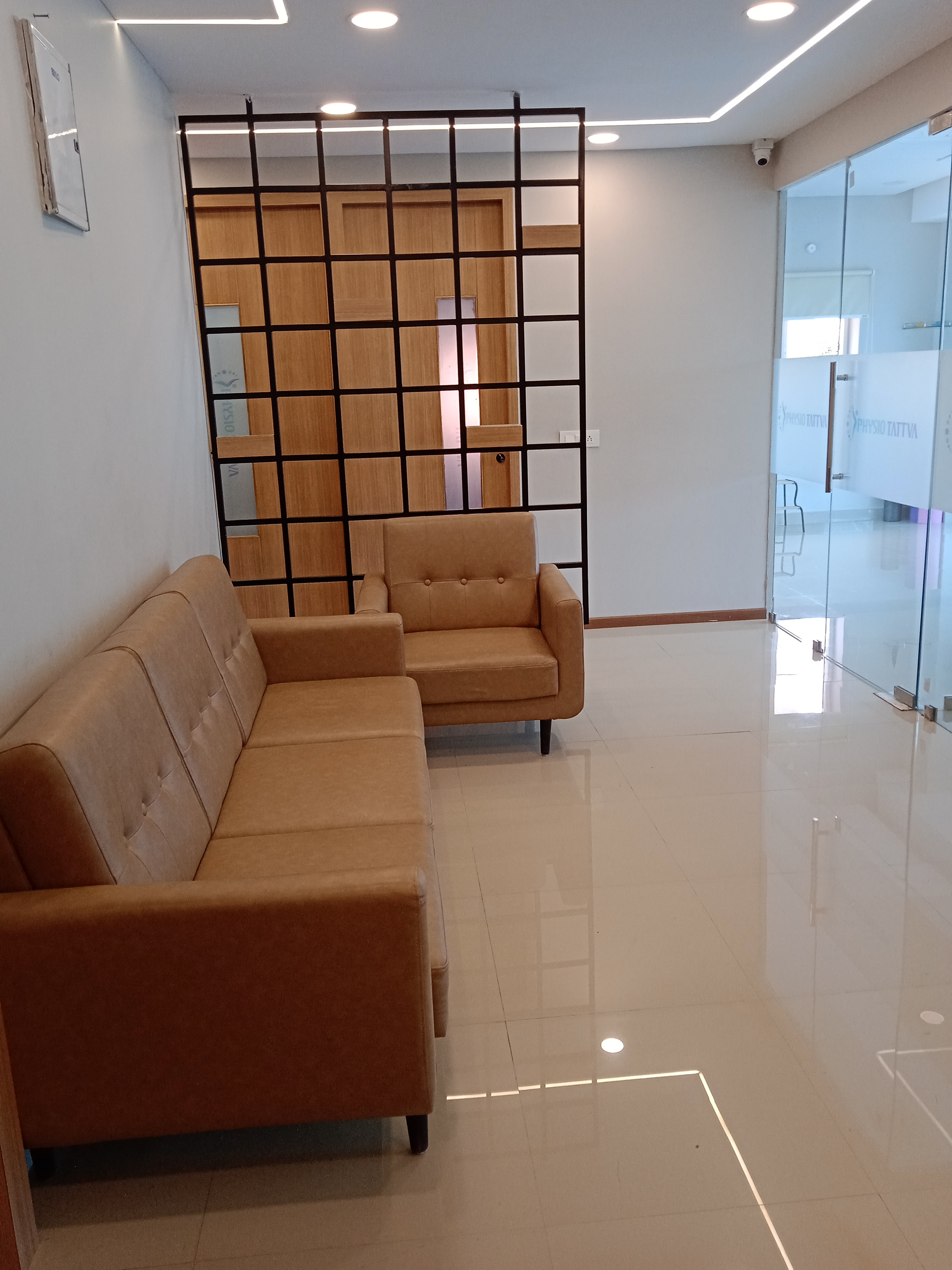 cb physiotherapy clinic kukatpally